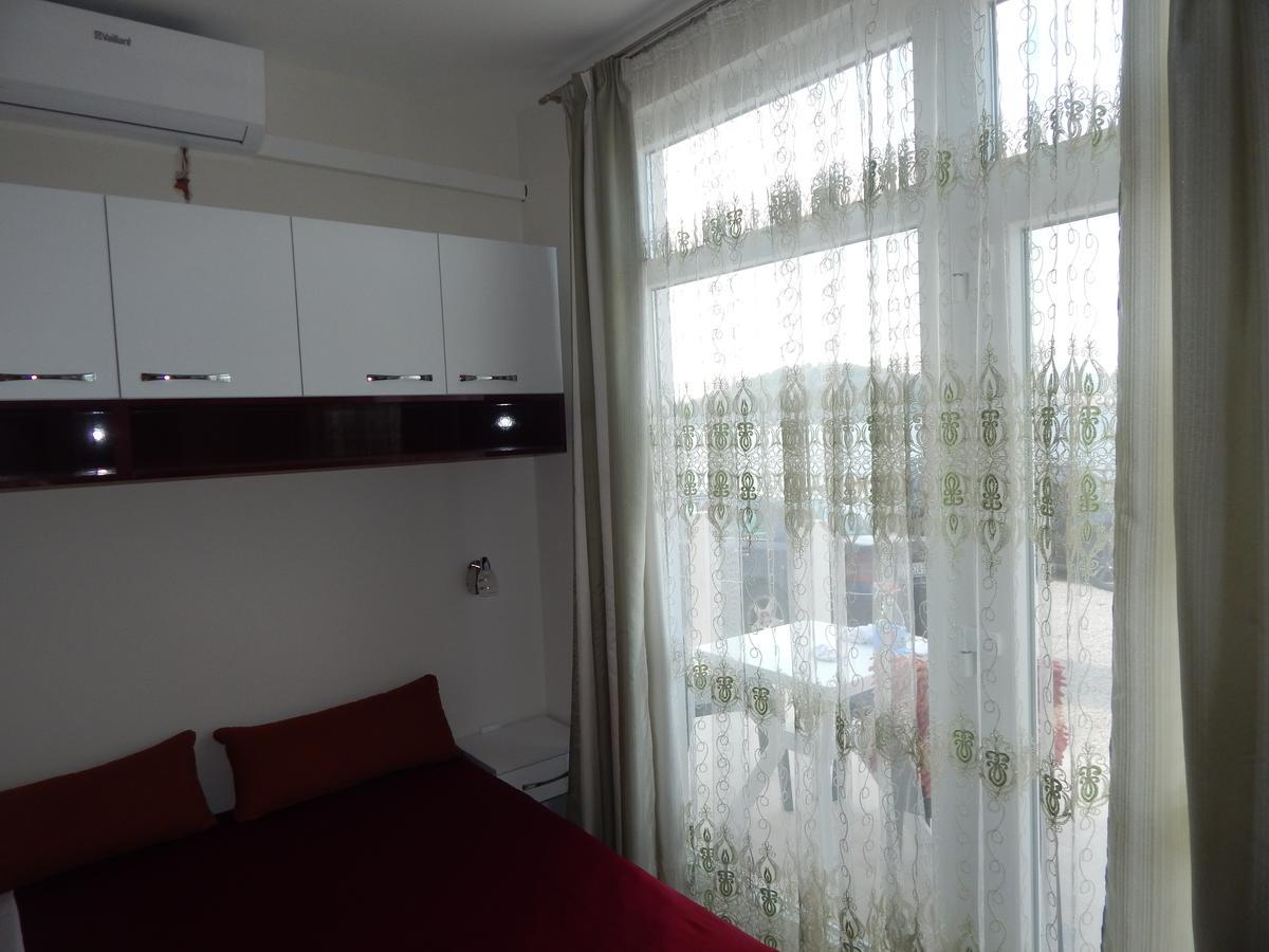 Vila Matej Razanj Bagian luar foto